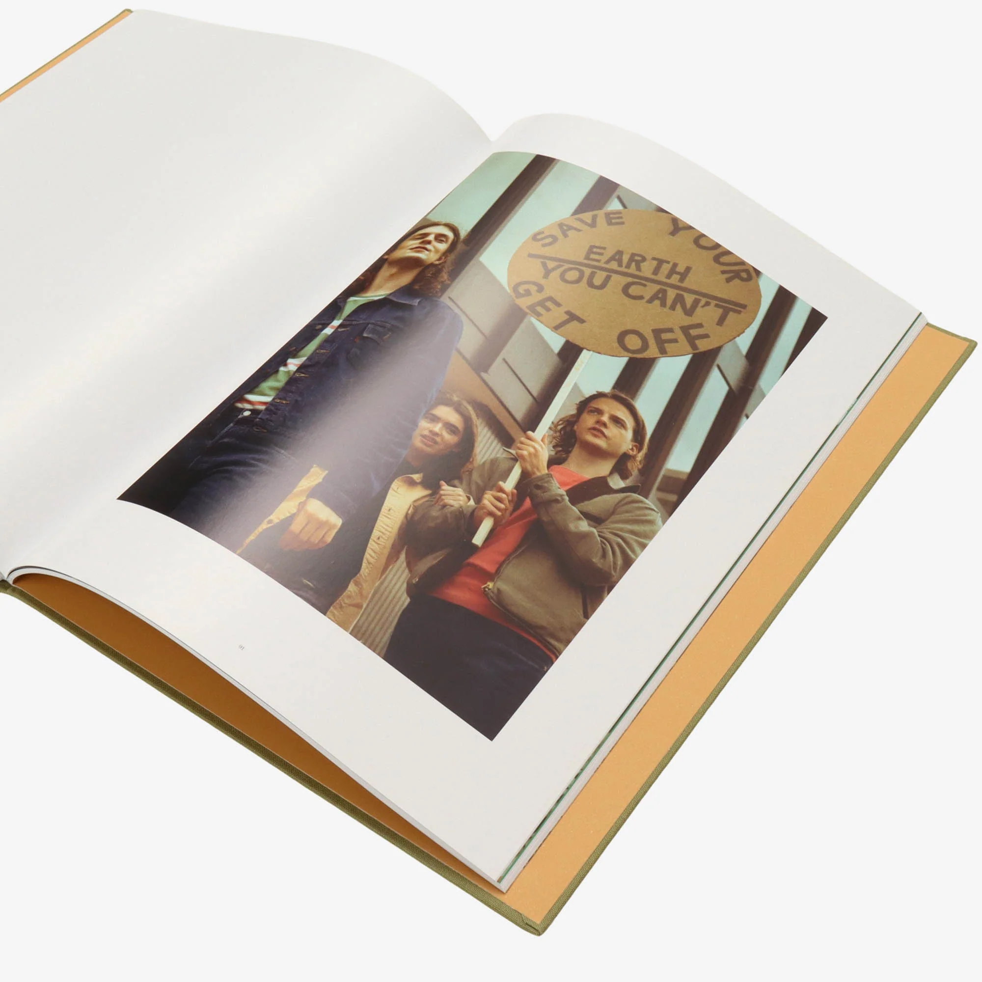 Spring Summer 2022 Lookbook - Image 4